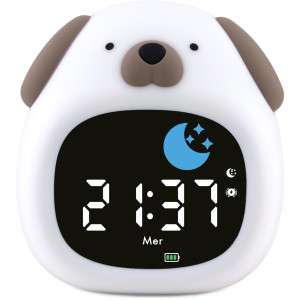 Un réveil magique pour des nuits paisibles ! Cette veilleuse en silicone combine douceur, praticité et technologie pour créer un rituel du coucher apaisant et coloré.